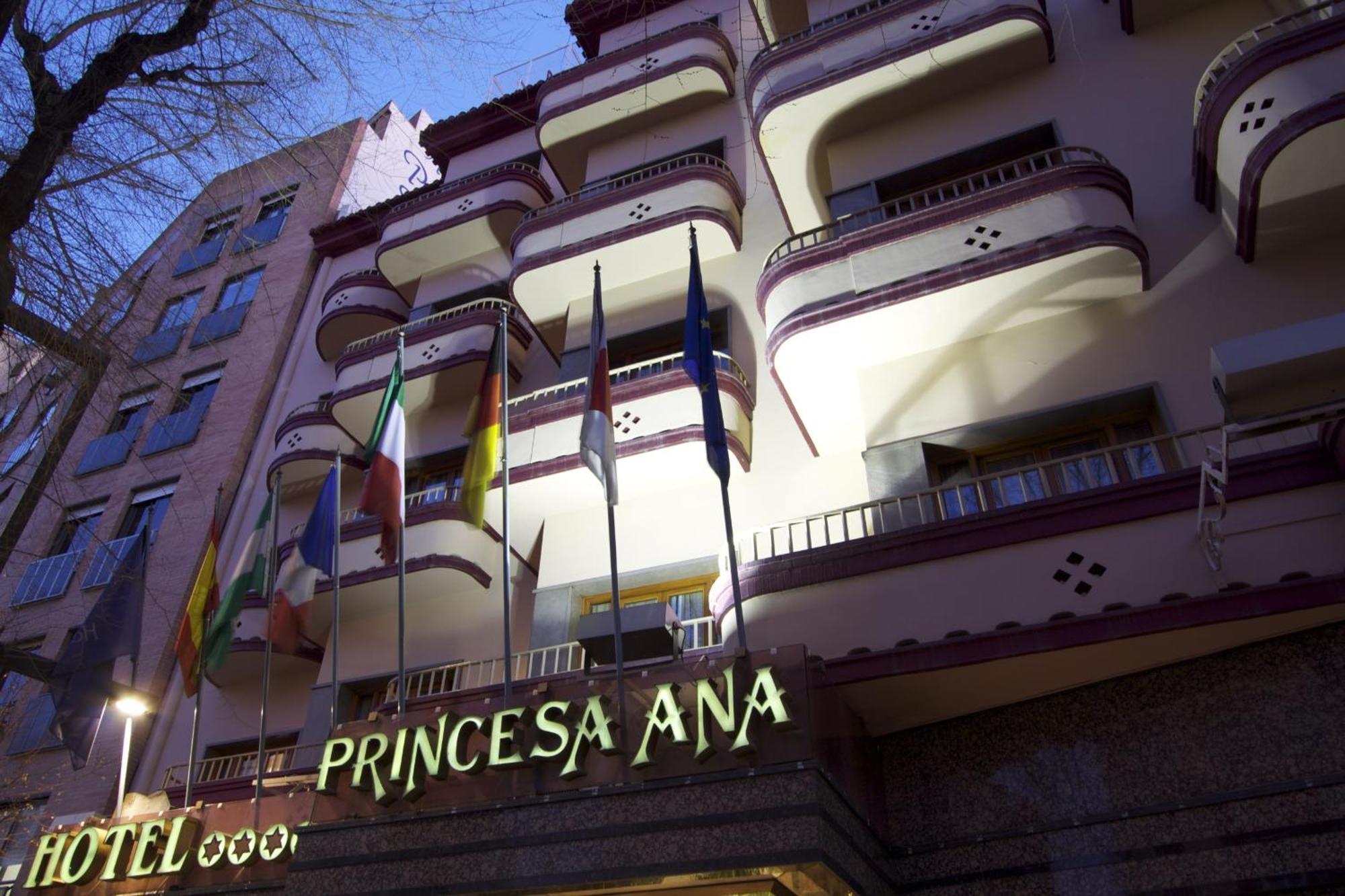 Princesa Ana Гранада Экстерьер фото
